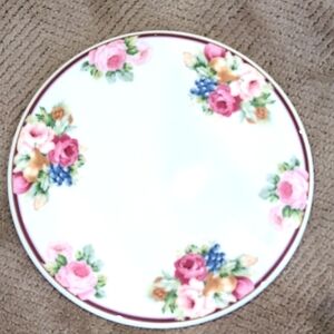 Mikasa Bone China Rosemead 10.5" Round Cheese Plate / Cake Plate w/ Original Box